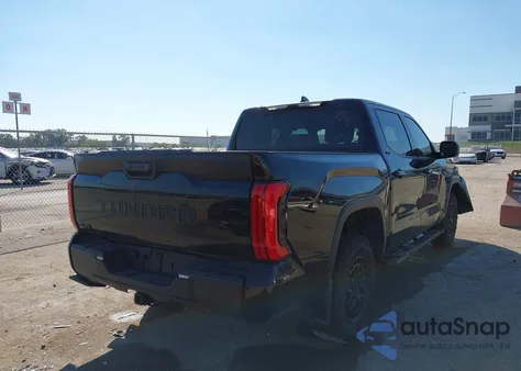 2025 Toyota Tundra Sr5 z USA, uszkodzony, nr VIN 5TFLA5DB5SX281788